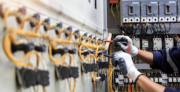 Professional Electrician technician working in Muleshoe, TX